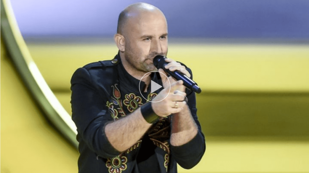 Tomek Jarosz z zespołem Lachersi - Twoja szansa - tvp.pl